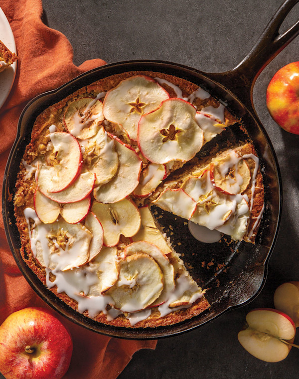 Apple Skillet Cake