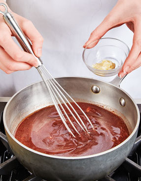 Rosemary-and-Garlic-Roasted-Leg-of-Lamb-with-Shrewsbury-Sauce-Step2
