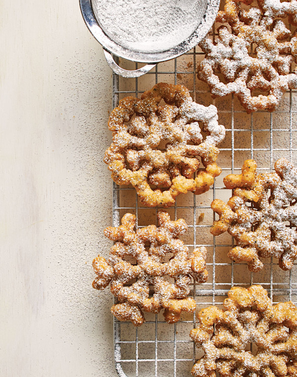 Rosette Cookies with chai sugar