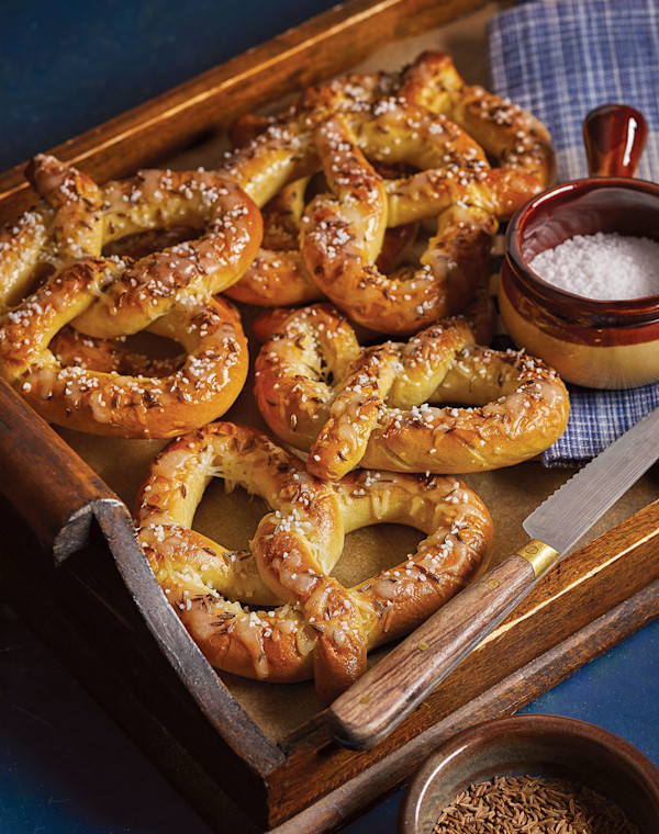 Soft Pretzels with Caraway Seeds & Emmental