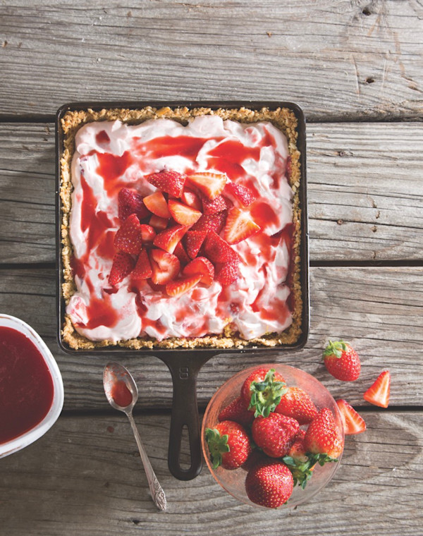 Strawberry Pretzel Tart