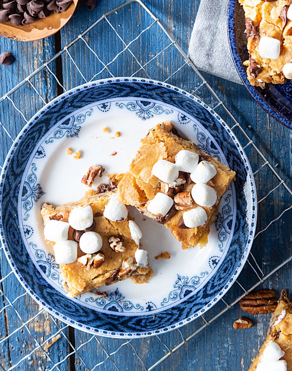 Sweet Potato and Marshmallow Blondies