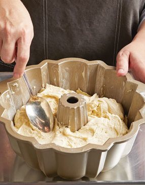 Vanilla-Bean-Pound-Cake-Step3